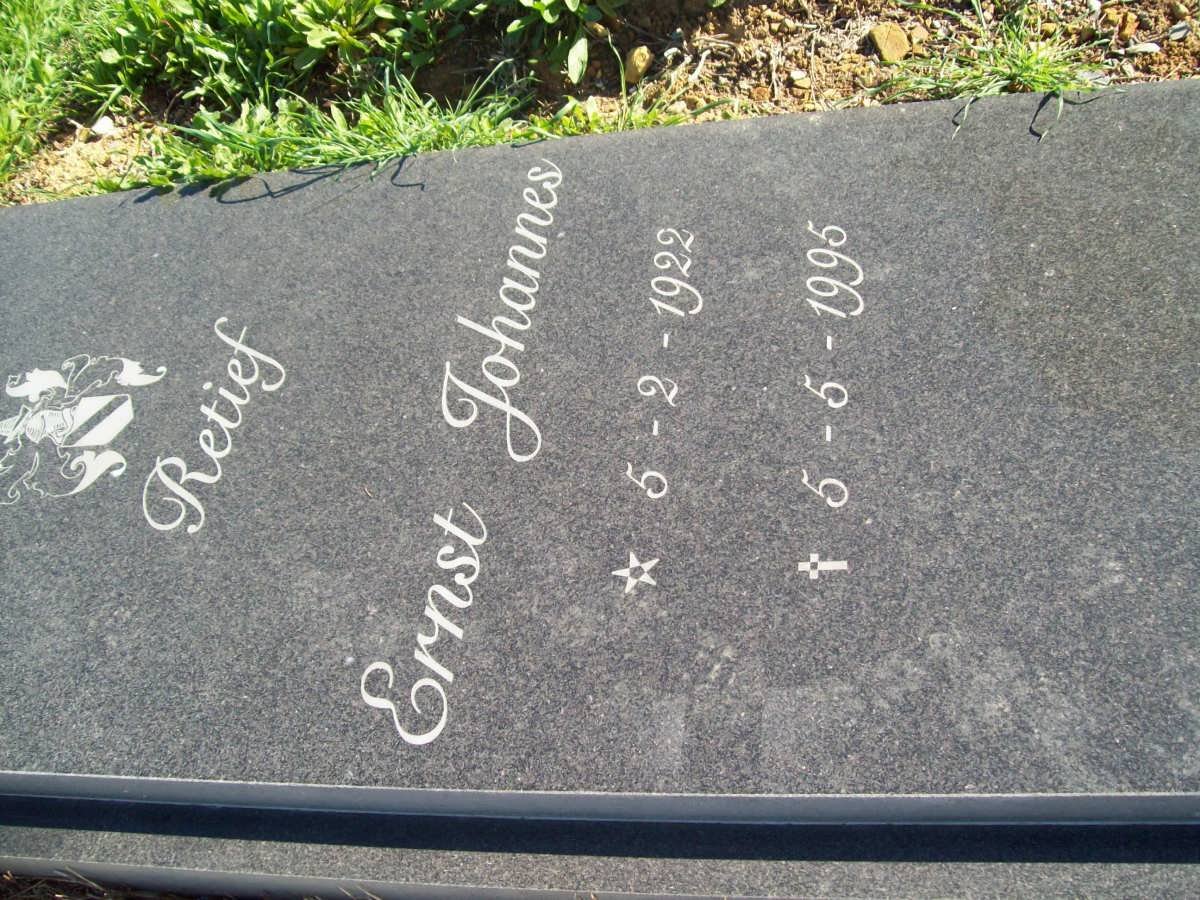 RETIEF Ernest Johannes 1922-1995